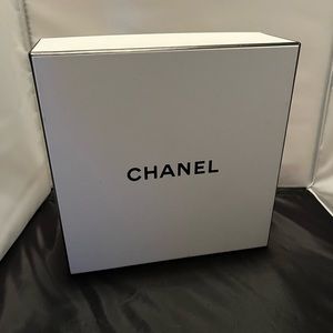 Chanel Coco Mademoiselle Gift Box